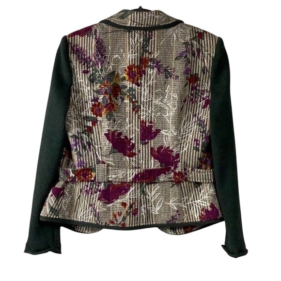 Rubina Women Blazer - Picture 2 of 6